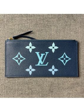 Louis Vuitton Felicie Monogram Empreinte Bicolor Gradient ZIPPY POUCH